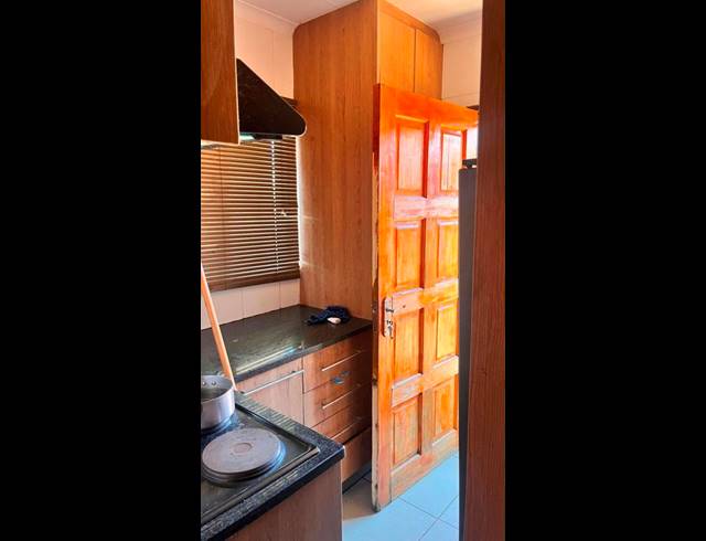 2 BEDROOM PROPERTY TO RENT IN LOTUS GARDENS